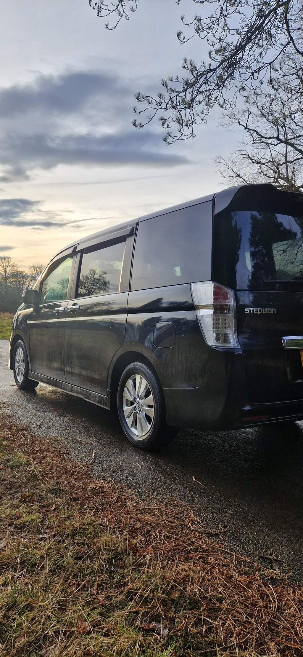 2011 Honda Stepwagon Spada 8