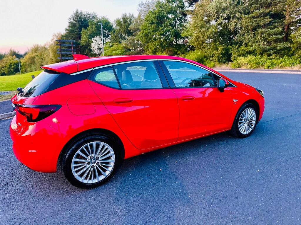 2017 Vauxhall Astra 1.4i Turbo Elite Nav Auto