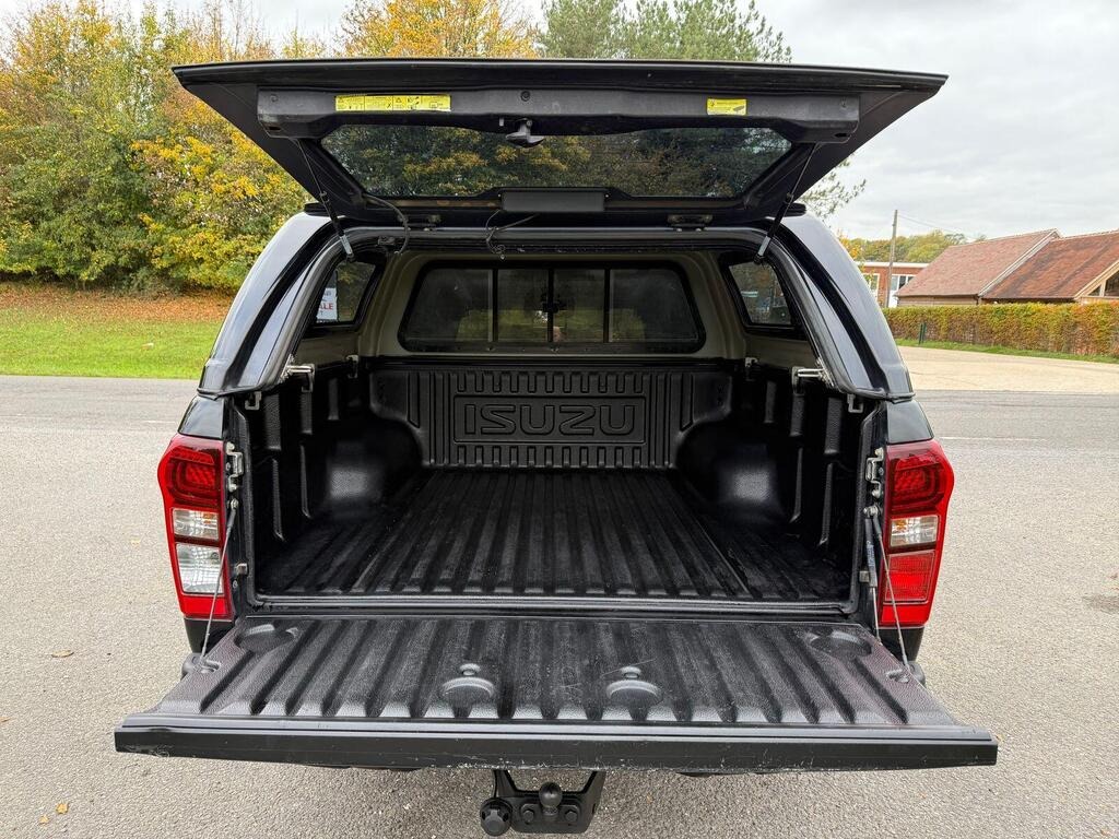 2019 Isuzu D-Max 1.9 TD Blade Pickup Double Cab 4dr Diesel Auto 4WD