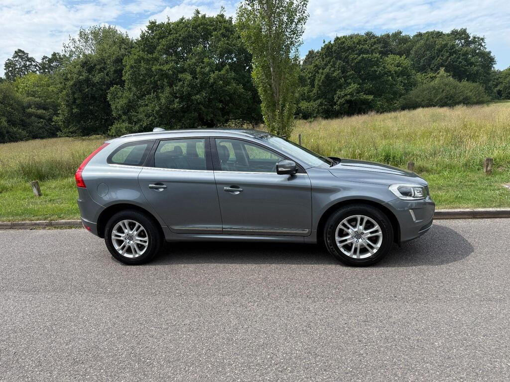 2015 Volvo XC602.4 D5 SE Lux Nav Auto AWD