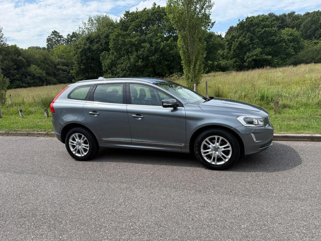 2015 Volvo XC602.4 D5 SE Lux Nav Auto AWD